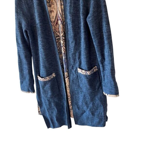 Chico’s Cardigan Leopard print paisley Size 1 women’s  medium sweater winter swe - Picture 2 of 7